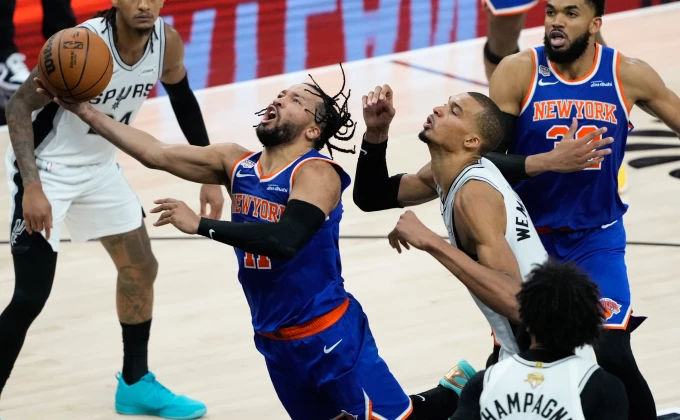 AP Photo/Ross D. Franklin
